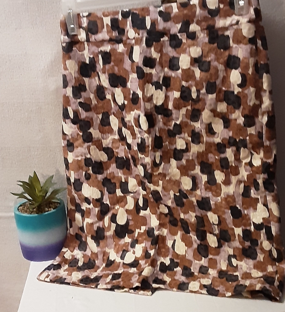 Cute little A line skirt - Picture 2 of 4